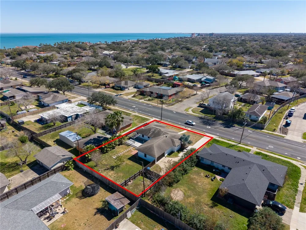 350 Doddridge Street Corpus Christi, TX 78411