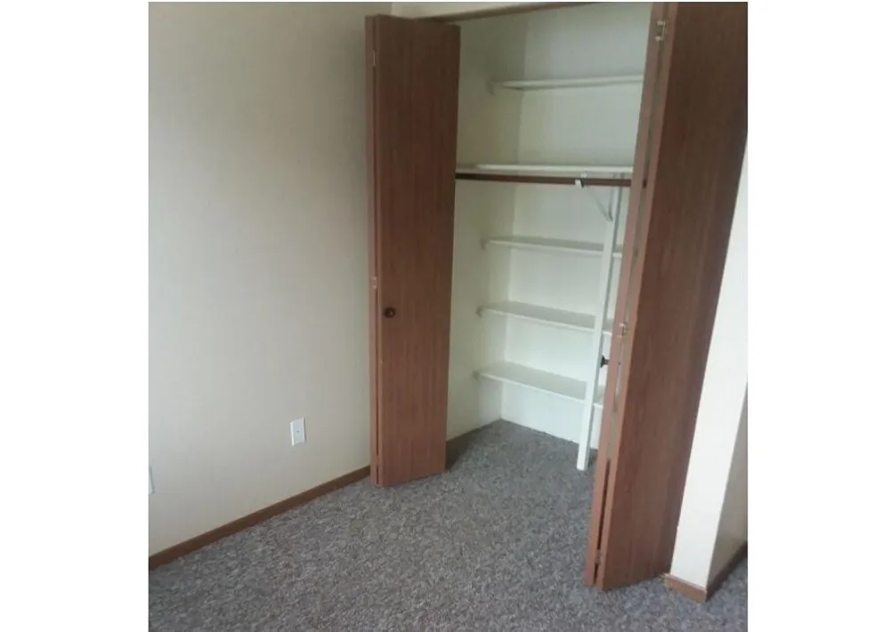 858 SE 8th Street Altoona, IA 50009
