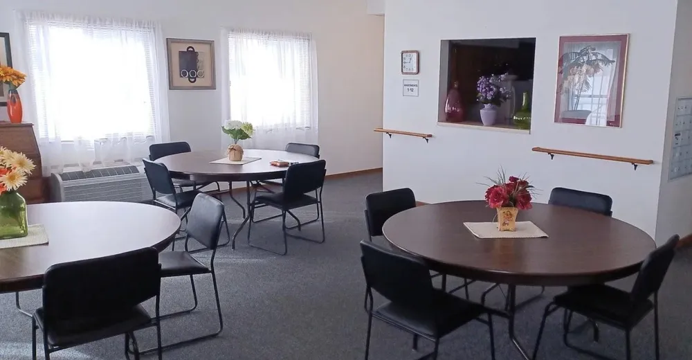 858 SE 8th Street Altoona, IA 50009