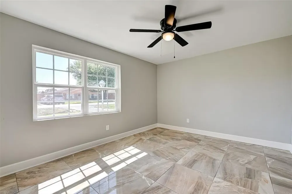 8915 Klondike Street Houston, TX 77075