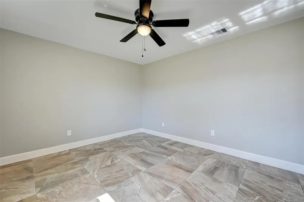8915 Klondike Street Houston, TX 77075