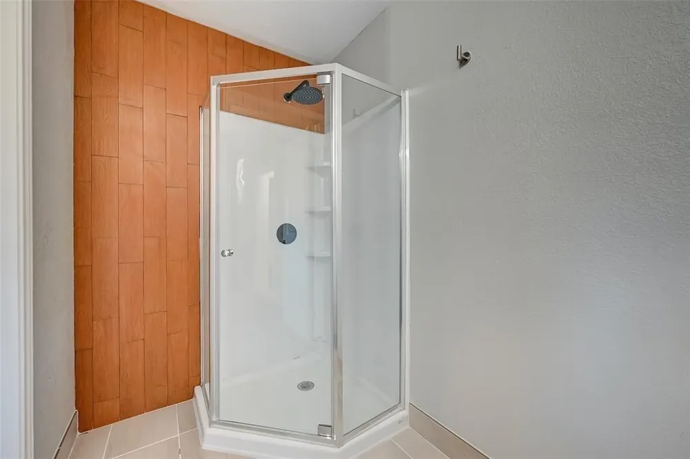 8915 Klondike Street Houston, TX 77075