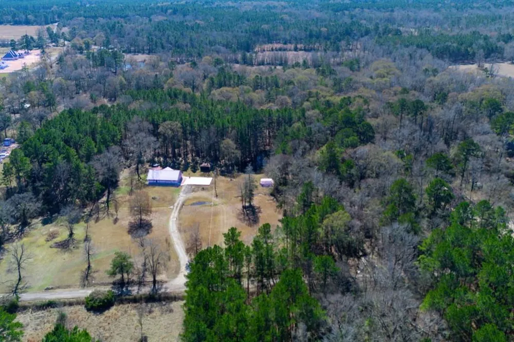694 Harvill Road Huntington, TX 75949
