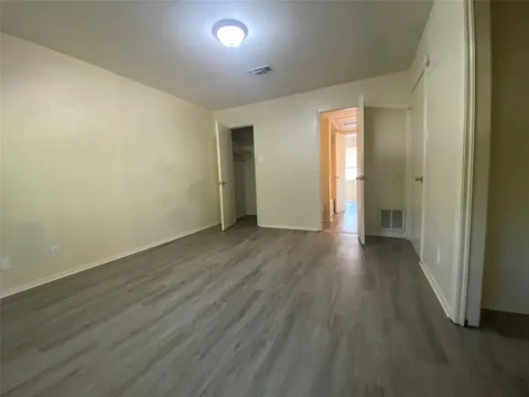208 Kelly Street #7