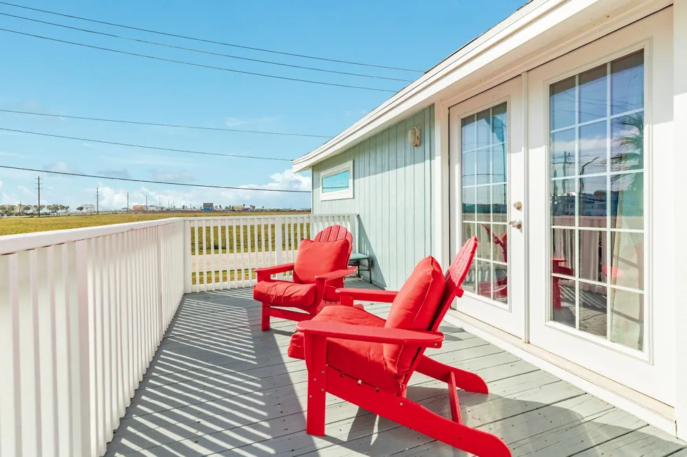 16725 Edward Teach Road Jamaica Beach, TX 77554
