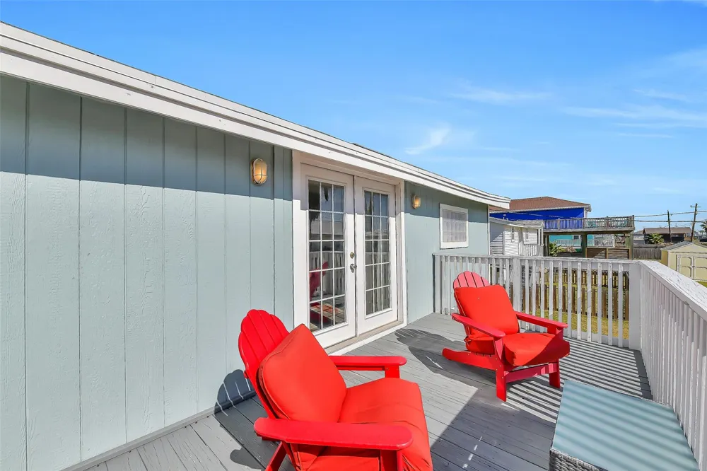 16725 Edward Teach Road Jamaica Beach, TX 77554