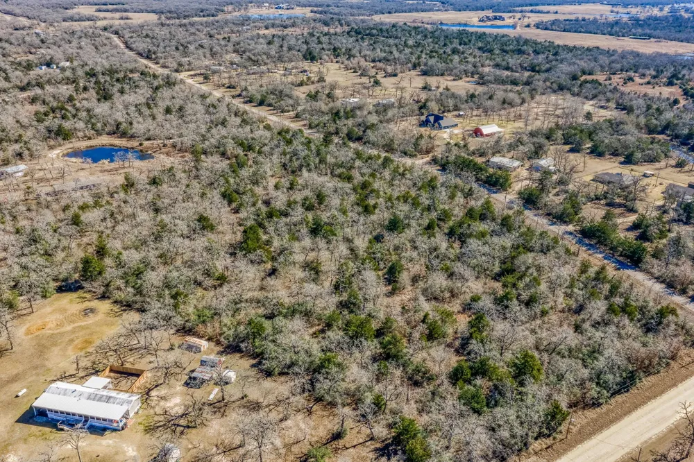 2113 County Road 278 Somerville, TX 77879