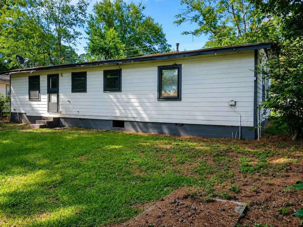 105 Greenview Drive Texarkana, TX 75501