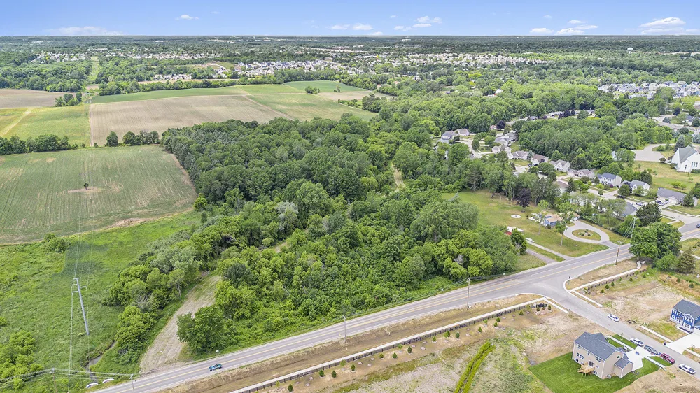 7079 Hanna Lake Avenue SE Caledonia, MI 49316