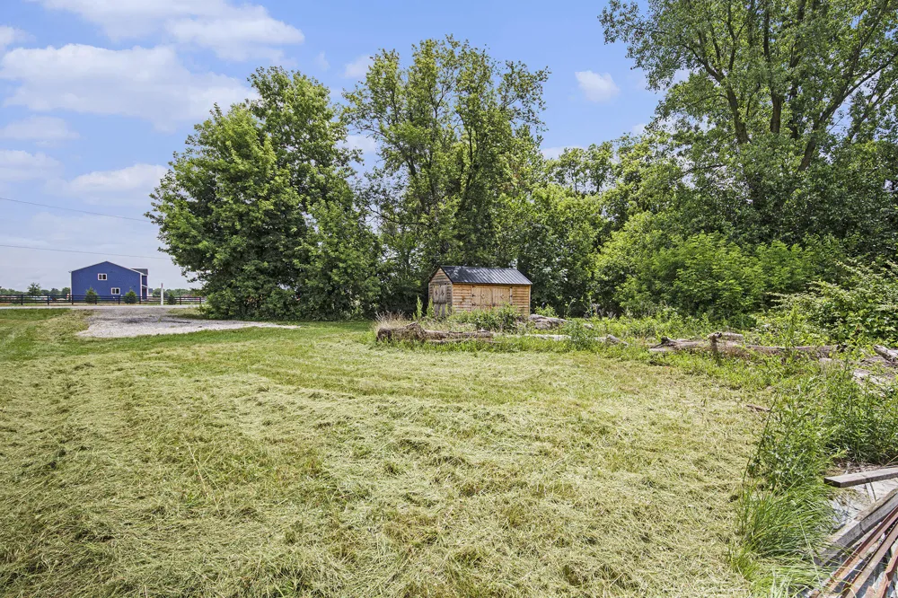 7079 Hanna Lake Avenue SE Caledonia, MI 49316