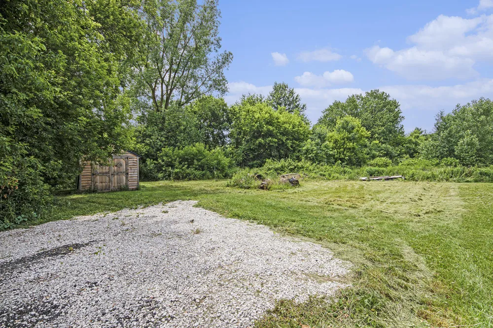 7079 Hanna Lake Avenue SE Caledonia, MI 49316