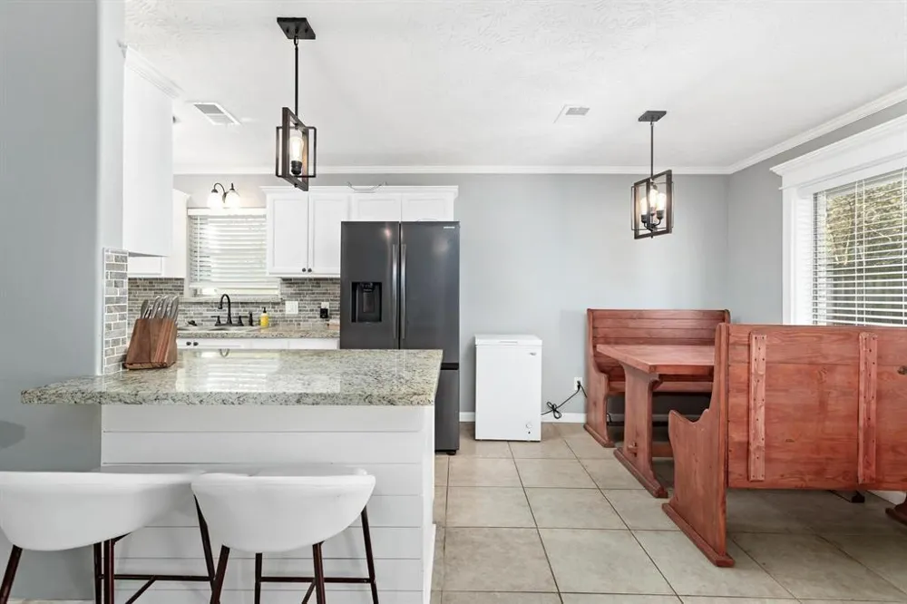 1845 King Arthur Court Pinehurst, TX 77630
