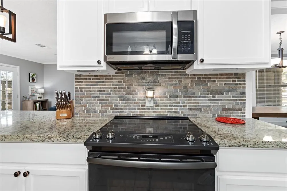 1845 King Arthur Court Pinehurst, TX 77630
