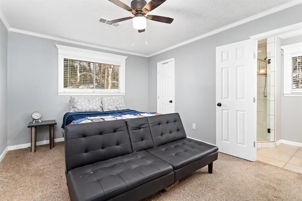 1845 King Arthur Court Pinehurst, TX 77630