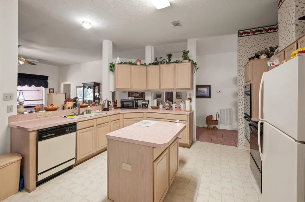 27843 Krezdorn Road Hockley, TX 77447