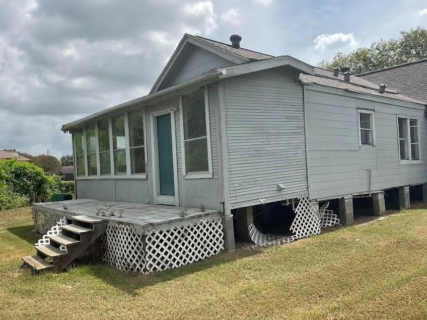 110 Spencer Street Brazoria, TX 77422