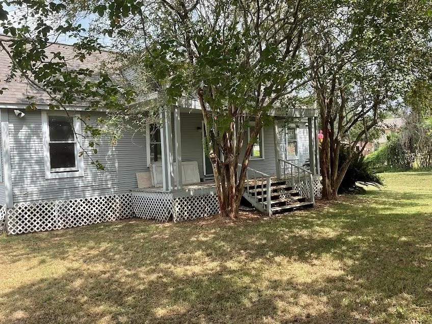 110 Spencer Street Brazoria, TX 77422