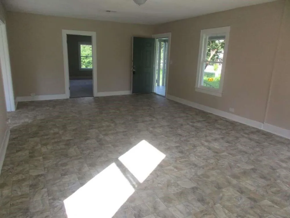 110 Spencer Street Brazoria, TX 77422