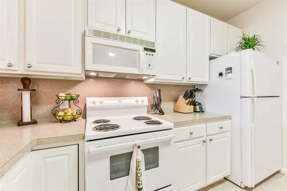 2815 Kings Crossing Drive #319 Kingwood, TX 77345