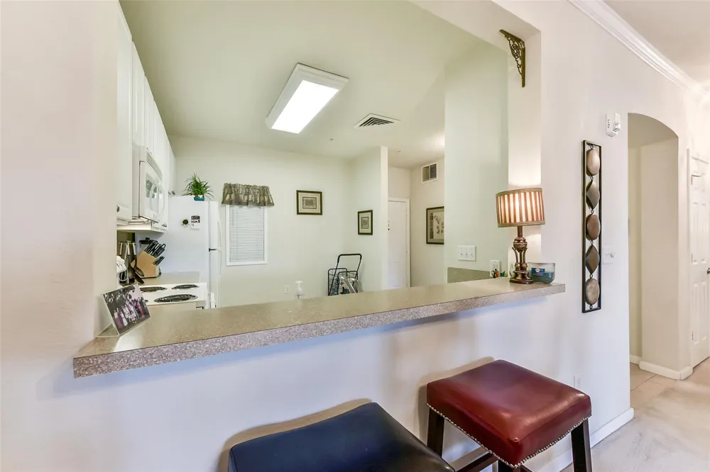 2815 Kings Crossing Drive #319 Kingwood, TX 77345
