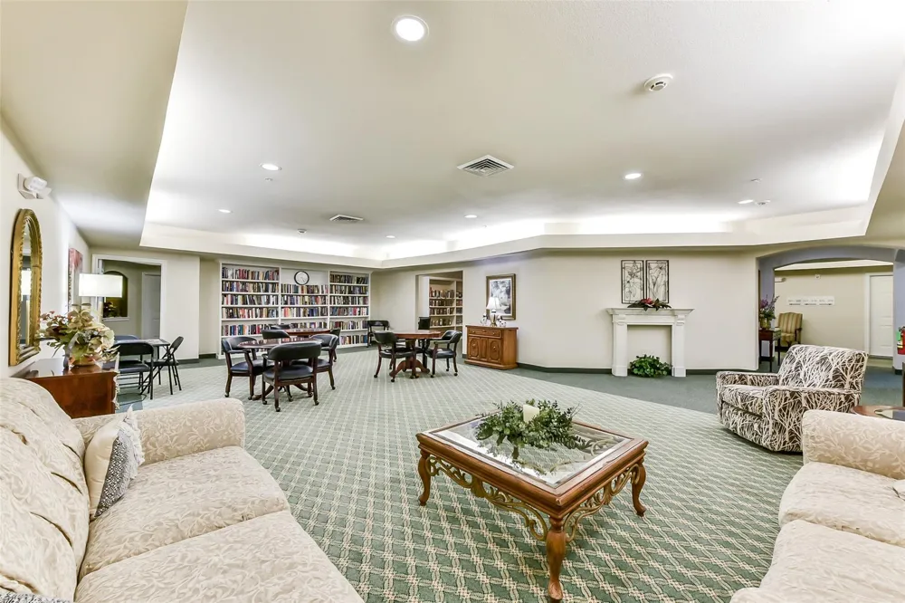 2815 Kings Crossing Drive #319 Kingwood, TX 77345