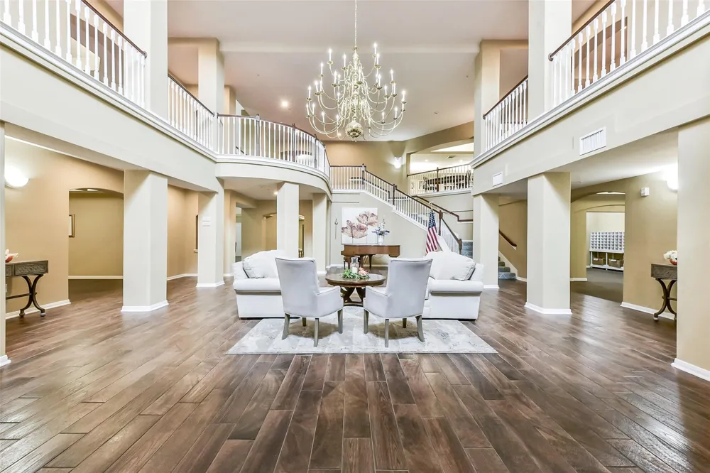 2815 Kings Crossing Drive #319 Kingwood, TX 77345