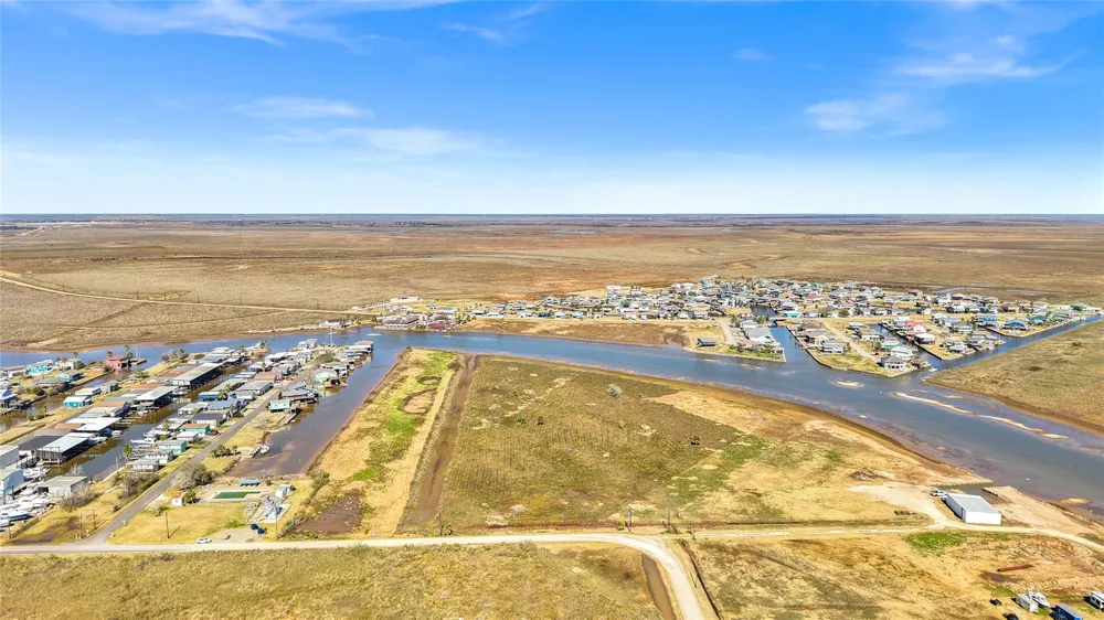 Cr 690a Freeport, TX 77541