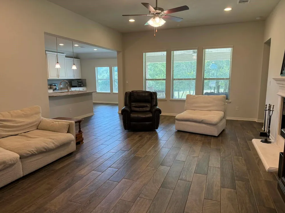 301 Double Eagle Ranch Drive Cedar Creek, TX 78612