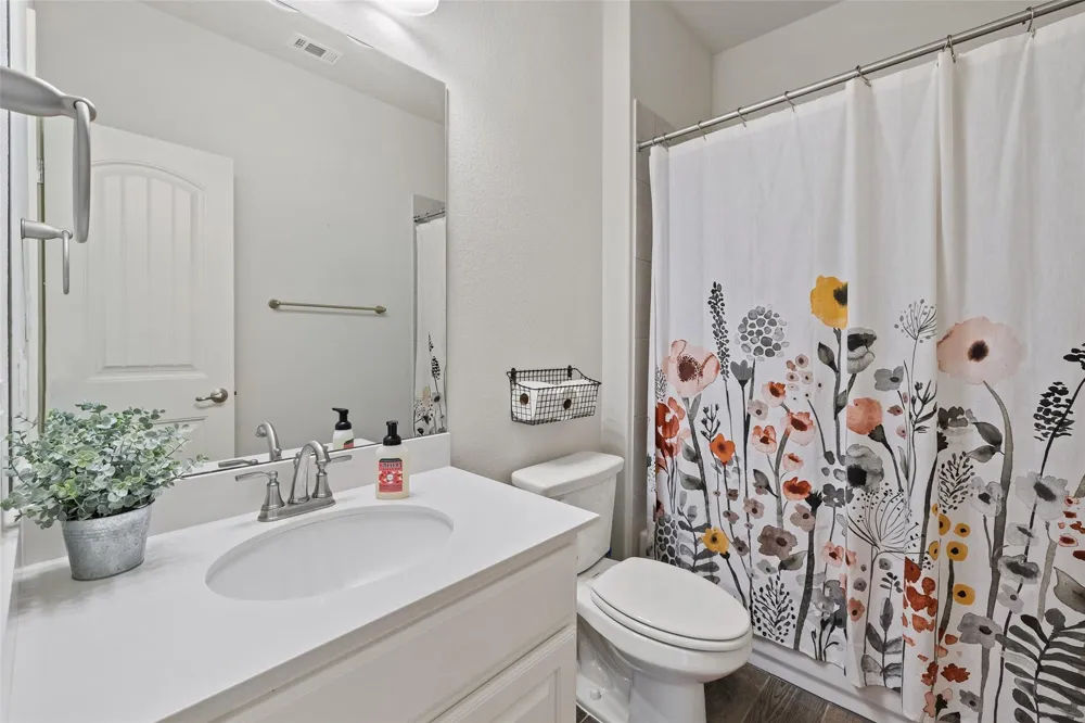 301 Double Eagle Ranch Drive Cedar Creek, TX 78612
