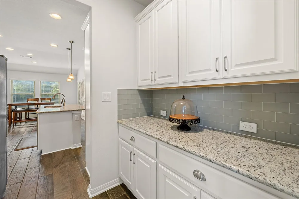 301 Double Eagle Ranch Drive Cedar Creek, TX 78612