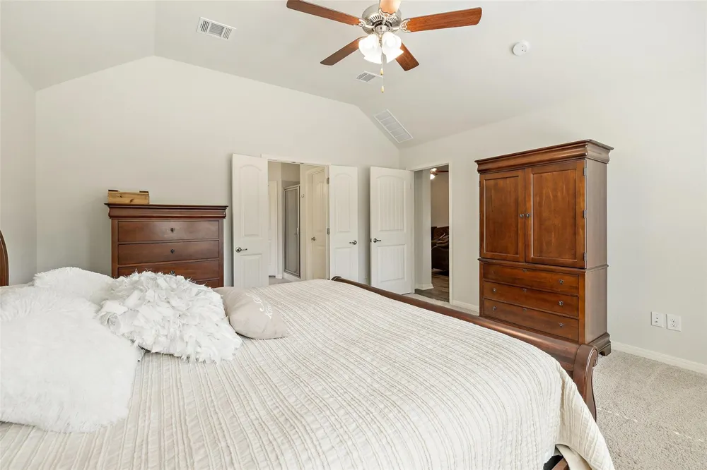 301 Double Eagle Ranch Drive Cedar Creek, TX 78612