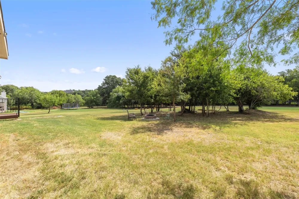 301 Double Eagle Ranch Drive Cedar Creek, TX 78612