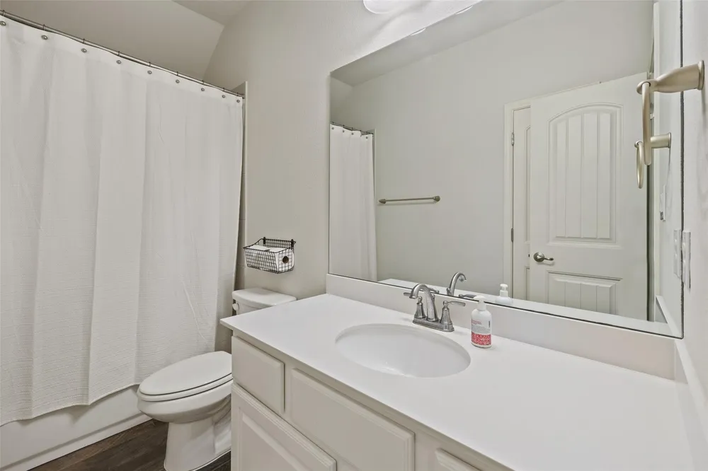 301 Double Eagle Ranch Drive Cedar Creek, TX 78612