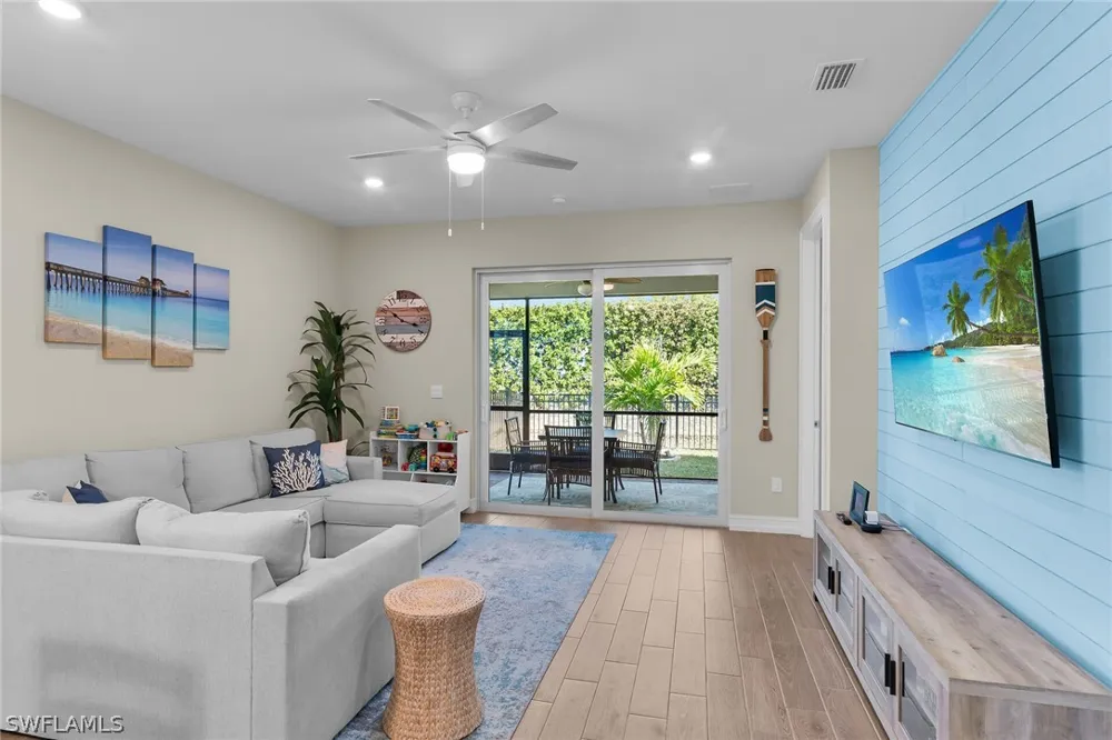Enbrook Loop Naples, FL 34114