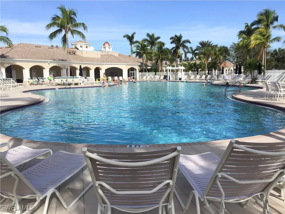 Salerno Court Naples, FL 34114