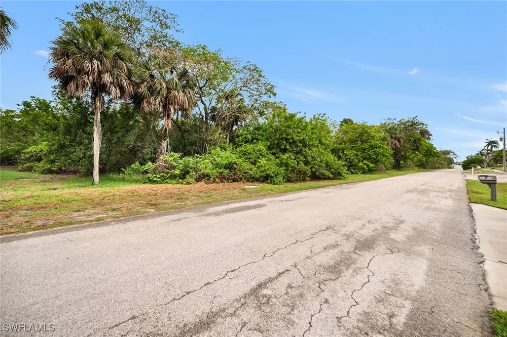 Sheffield Avenue Marco Island, FL 34145