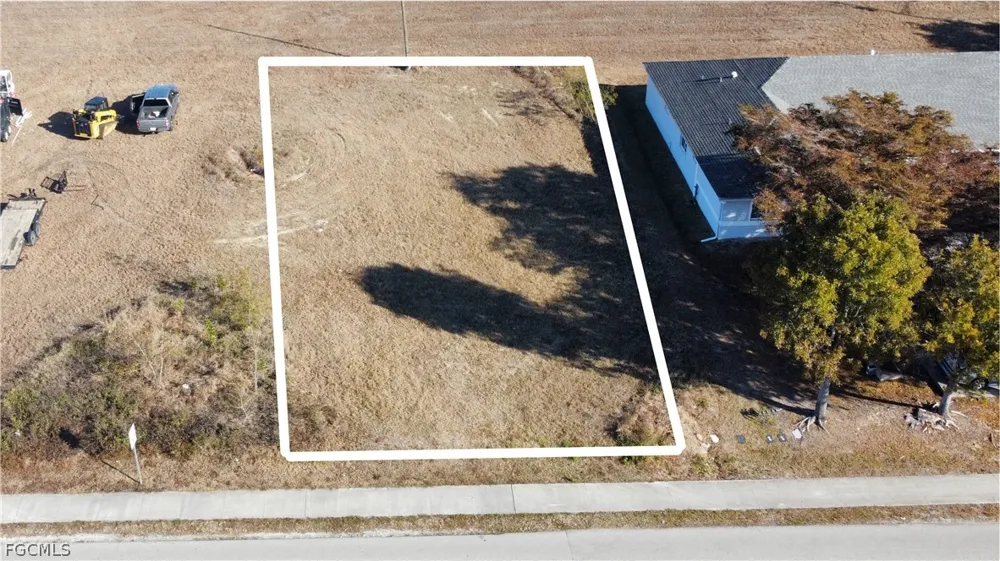 SE 8th Street Cape Coral, FL 33990