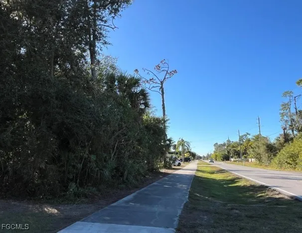 Quesada Avenue Port Charlotte, FL 33952