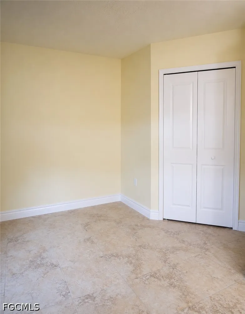 Royalston Avenue #105 Fort Myers, FL 33916