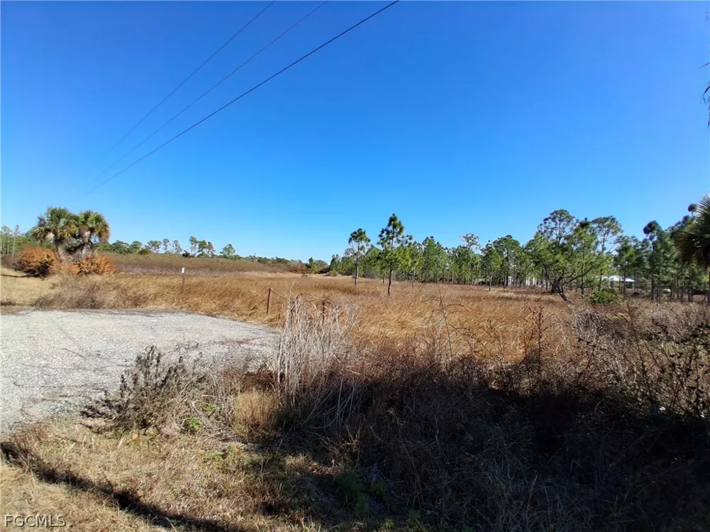 S Utopia Street Clewiston, FL 33440