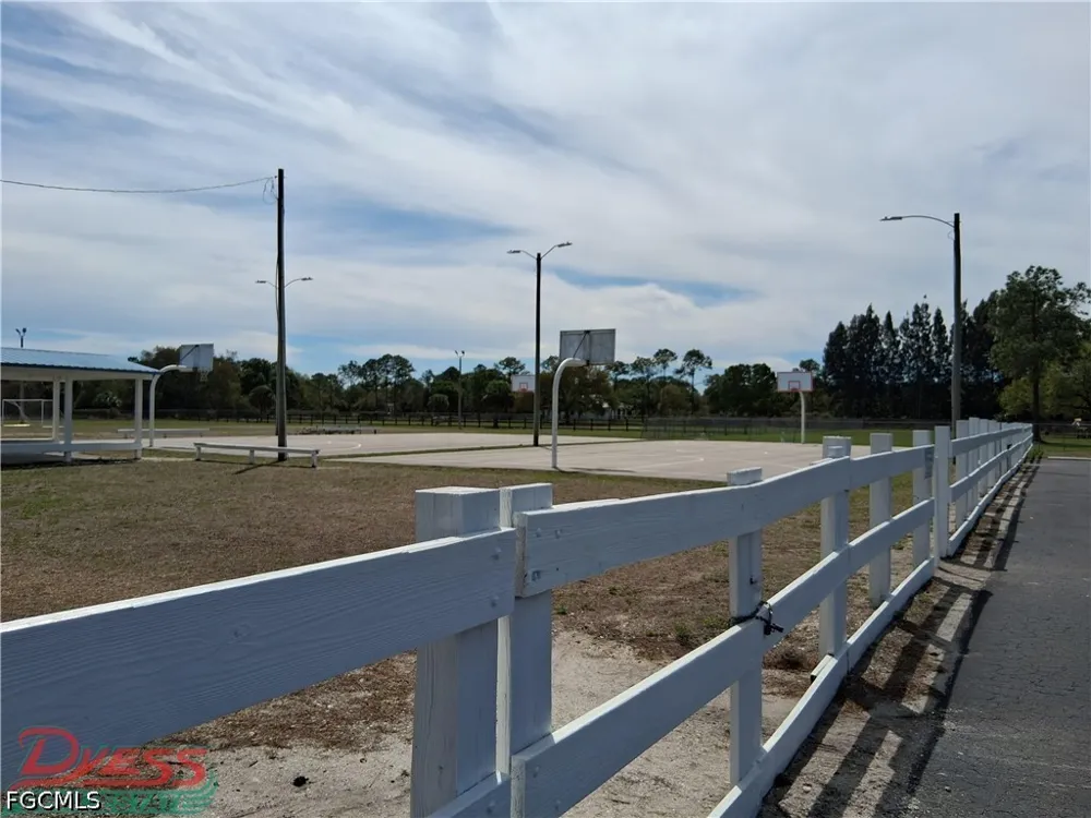 S Utopia Street Clewiston, FL 33440