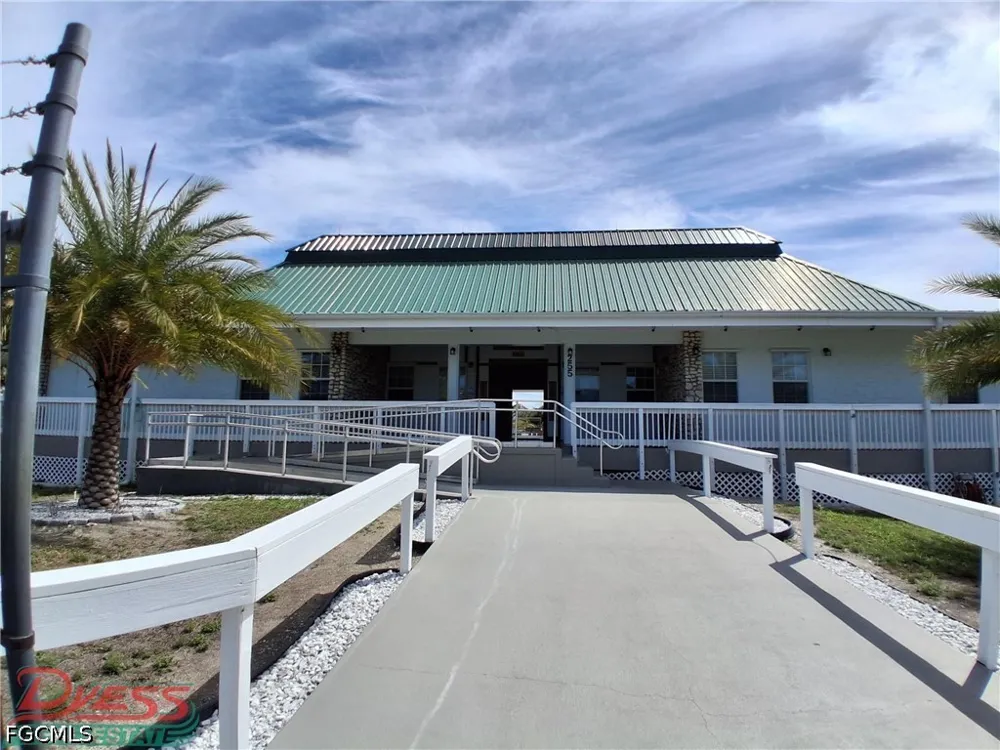 S Utopia Street Clewiston, FL 33440