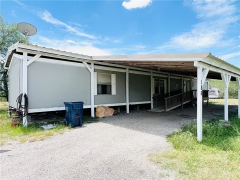 186 County Road 161