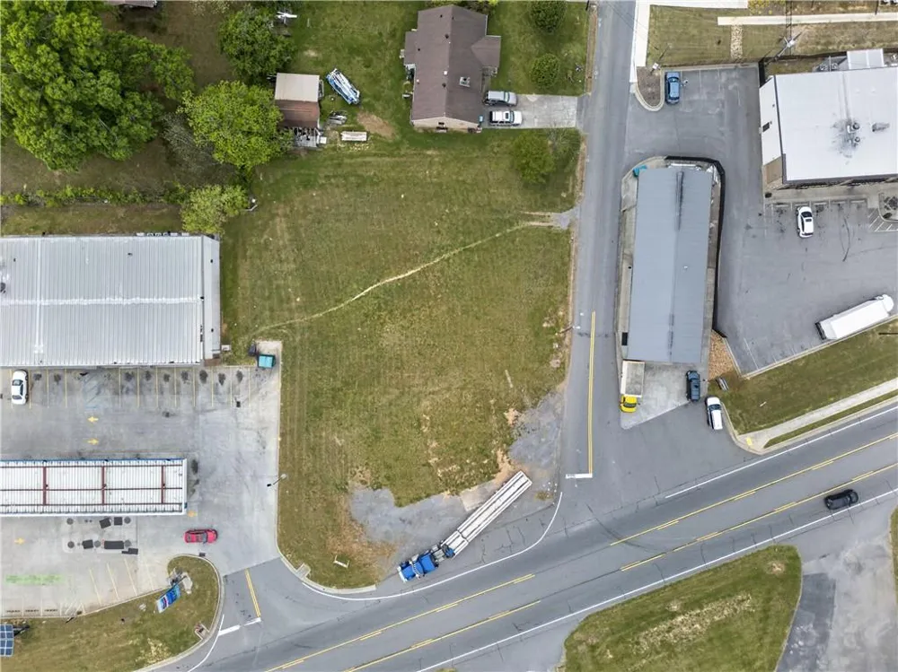 5911 Joe Frank Harris Parkway NW Adairsville, GA 30103
