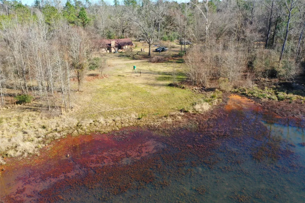 3901 County Road 1585 Grapeland, TX 75844