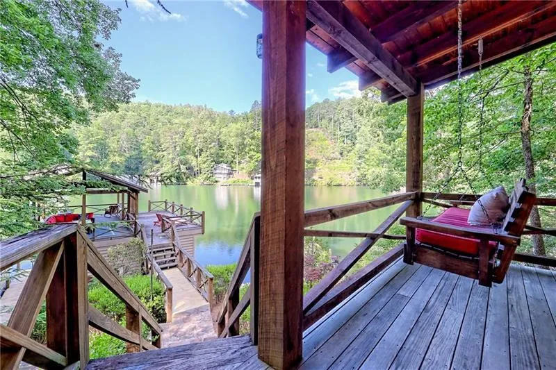 768 Wexford Way Lakemont, GA 30552