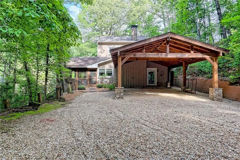 768 Wexford Way Lakemont, GA 30552