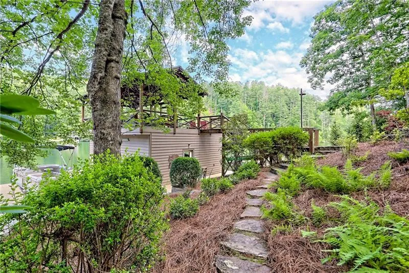 768 Wexford Way Lakemont, GA 30552