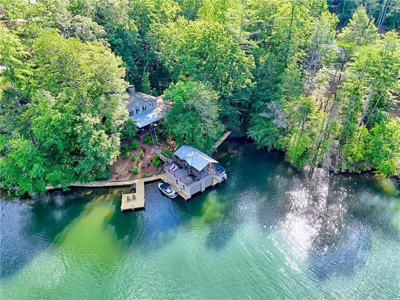 768 Wexford Way Lakemont, GA 30552
