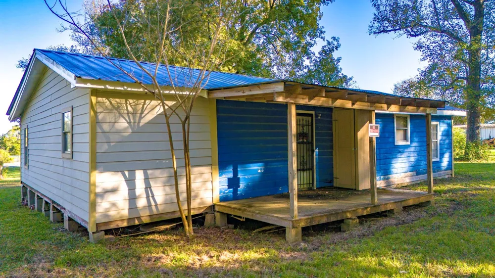 17325 Us Highway 59 Moscow, TX 75960